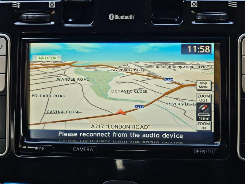 NISSAN LEAF